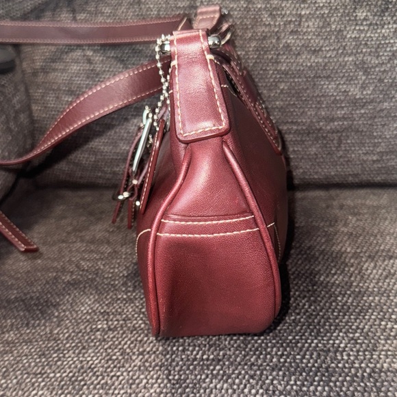 Coach Dark Red Leather Shoulder Bag - Picture 5 of 8